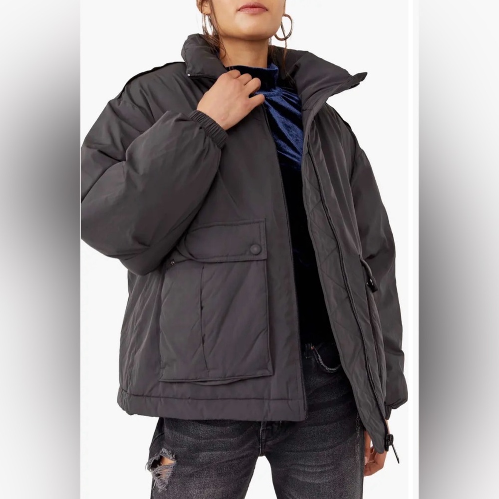 We The Free Black Puffer Jacket size XS Free People GREAT!